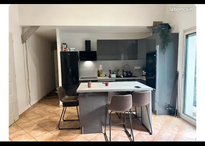 Maison Mitoyenne 펜션